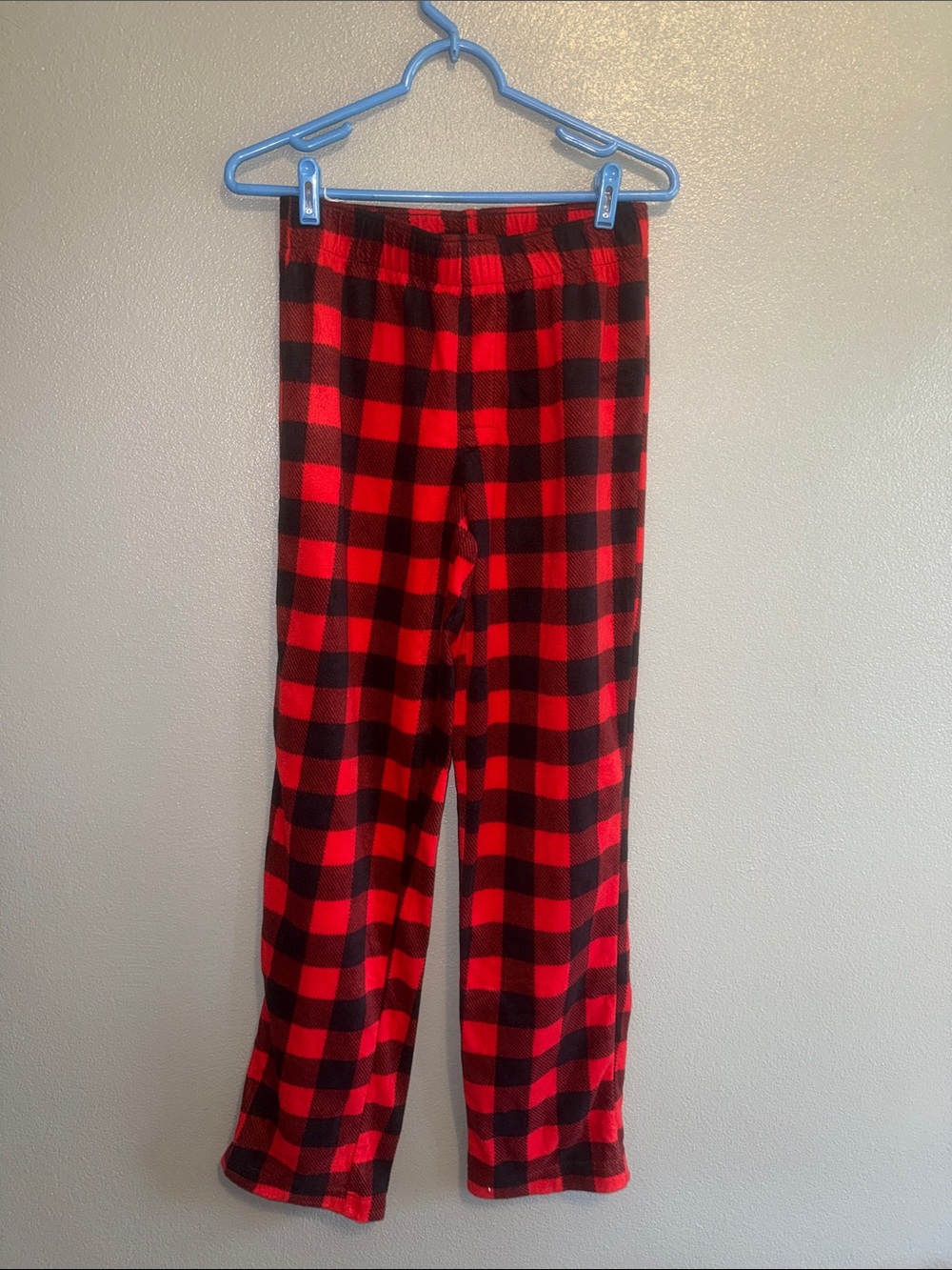 Men’s Red and Black Buffalo Plaid Fleece Lounge Pants